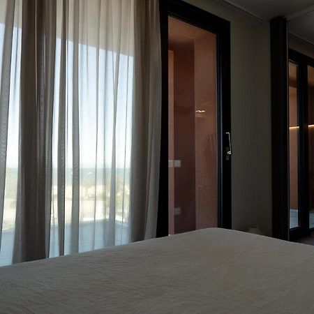 Piccola Maesta' Boutique Rooms チヴィタノーヴァ・マルケ エクステリア 写真
