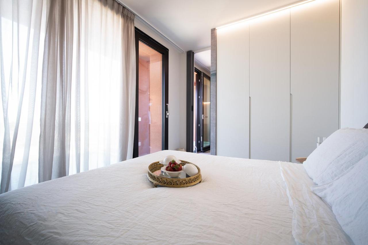 Piccola Maesta' Boutique Rooms チヴィタノーヴァ・マルケ エクステリア 写真
