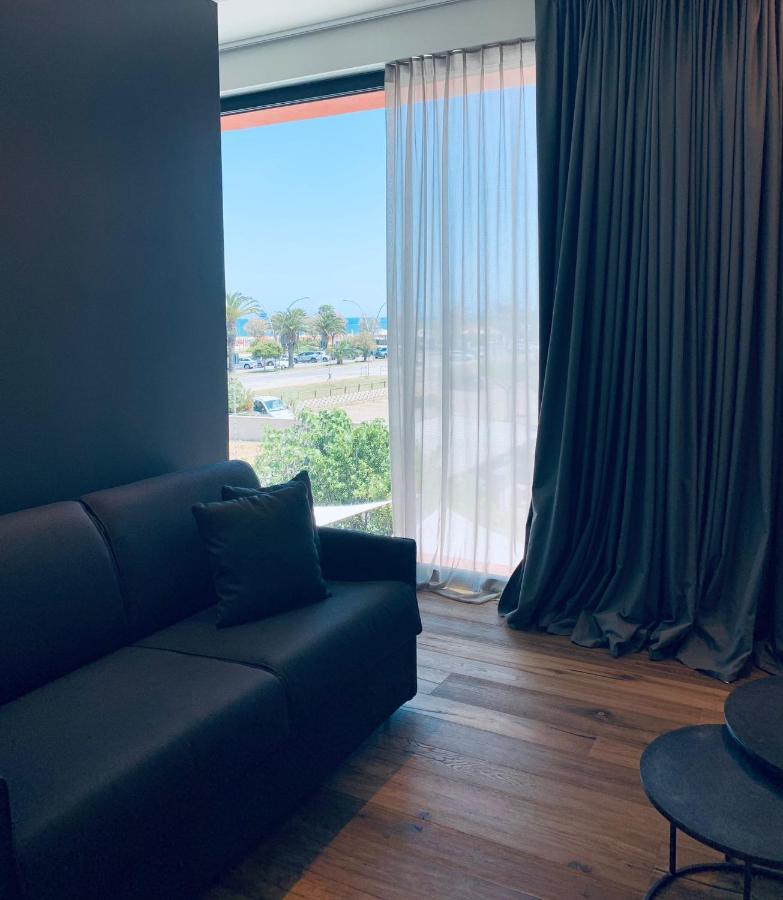 Piccola Maesta' Boutique Rooms チヴィタノーヴァ・マルケ エクステリア 写真